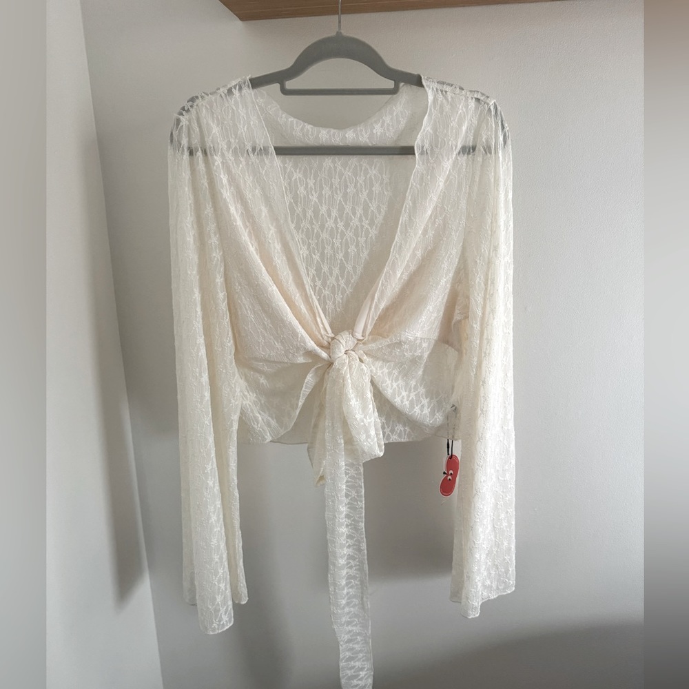 Cider lace wrap blouse